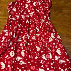 2/25$🍓⭐️ Girls Red and Pink Patterned Dress
